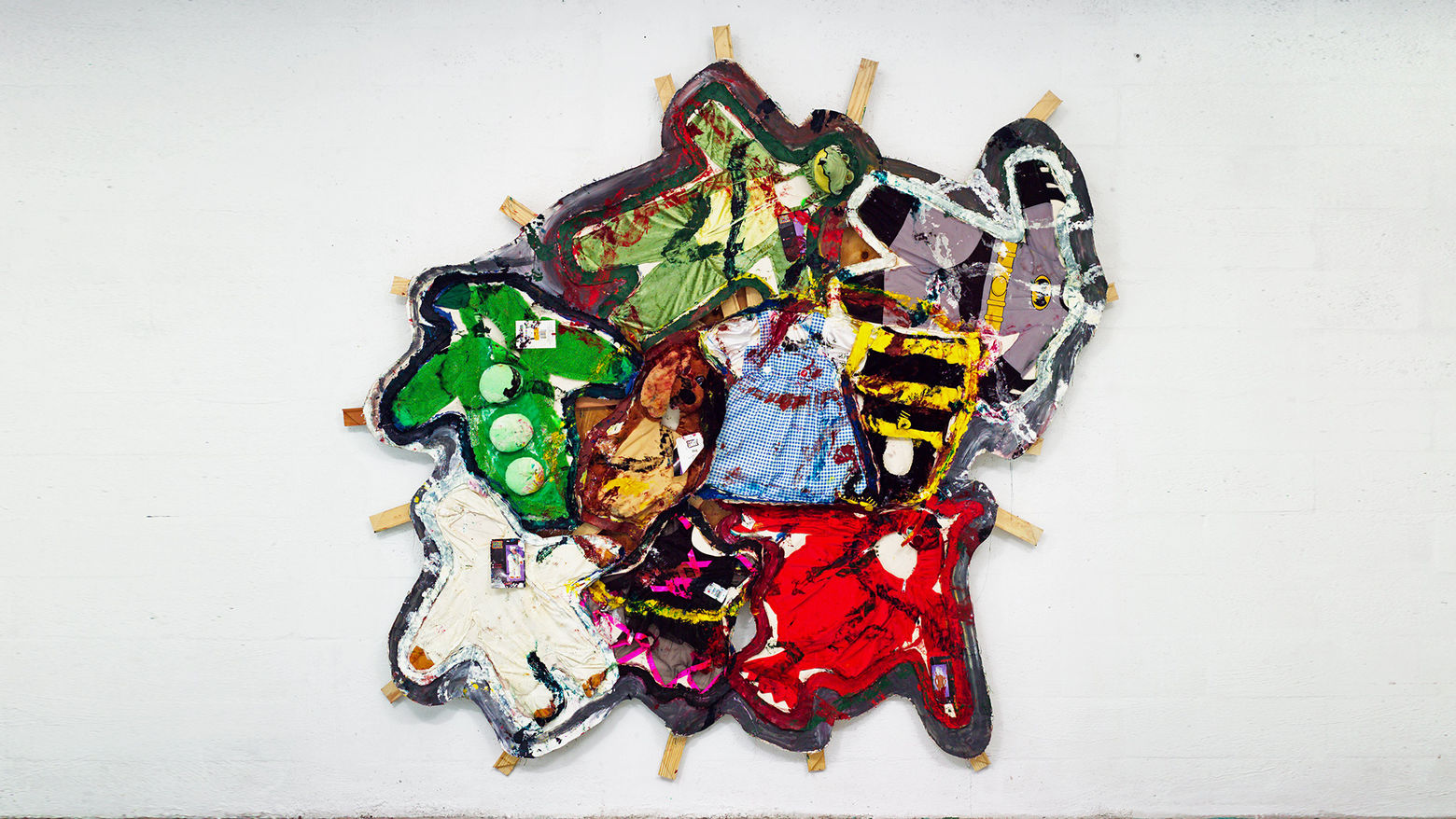 Hammer Museum Shows Mike Cloud's First West Coast Solo Museum Presentation