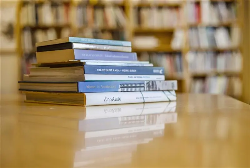 Architecture & Design Museum to Present Juhani Pallasmaa’s Personal Library in Helsinki