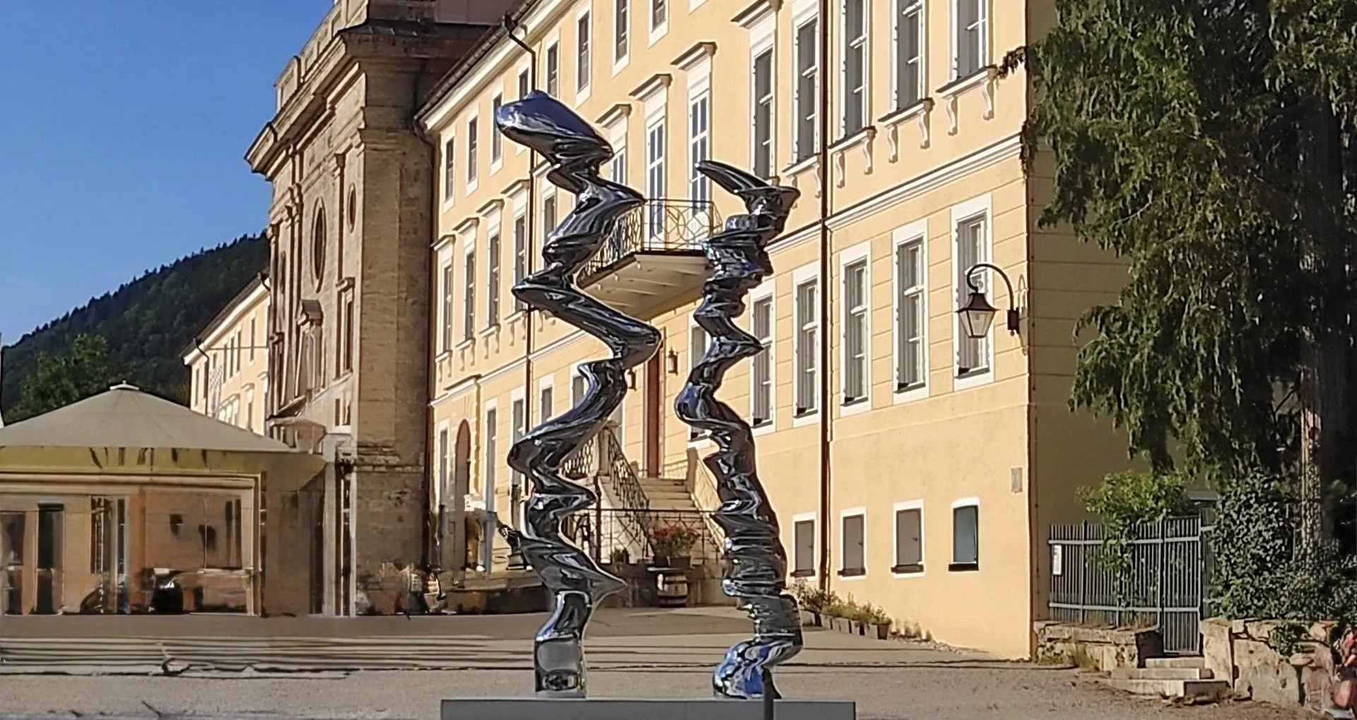 Artwork associated with Tony Cragg