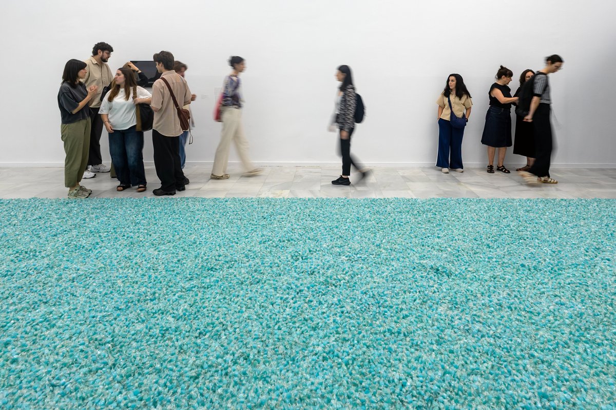 Museo Reina Sofía to Mount First Large-Scale Madrid Presentation of Felix Gonzalez-Torres