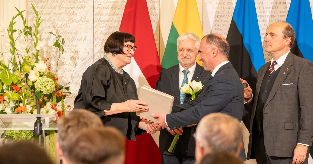 Māra Lāce Receives Baltic Assembly Medal in Tallinn